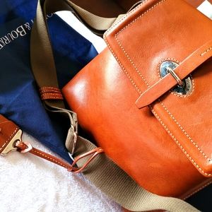 Dooney & Bourke Purse
